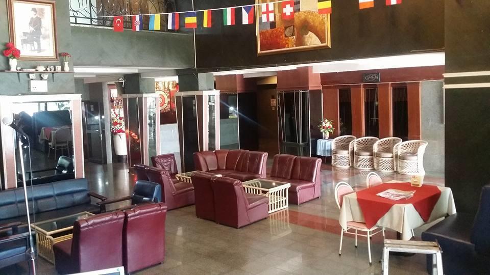 Roseinn Hotel Taphanhin Taphan Hin Eksteriør billede